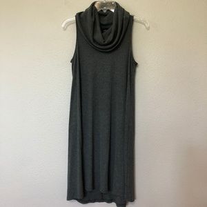 Ribbed circle neckline dress XS